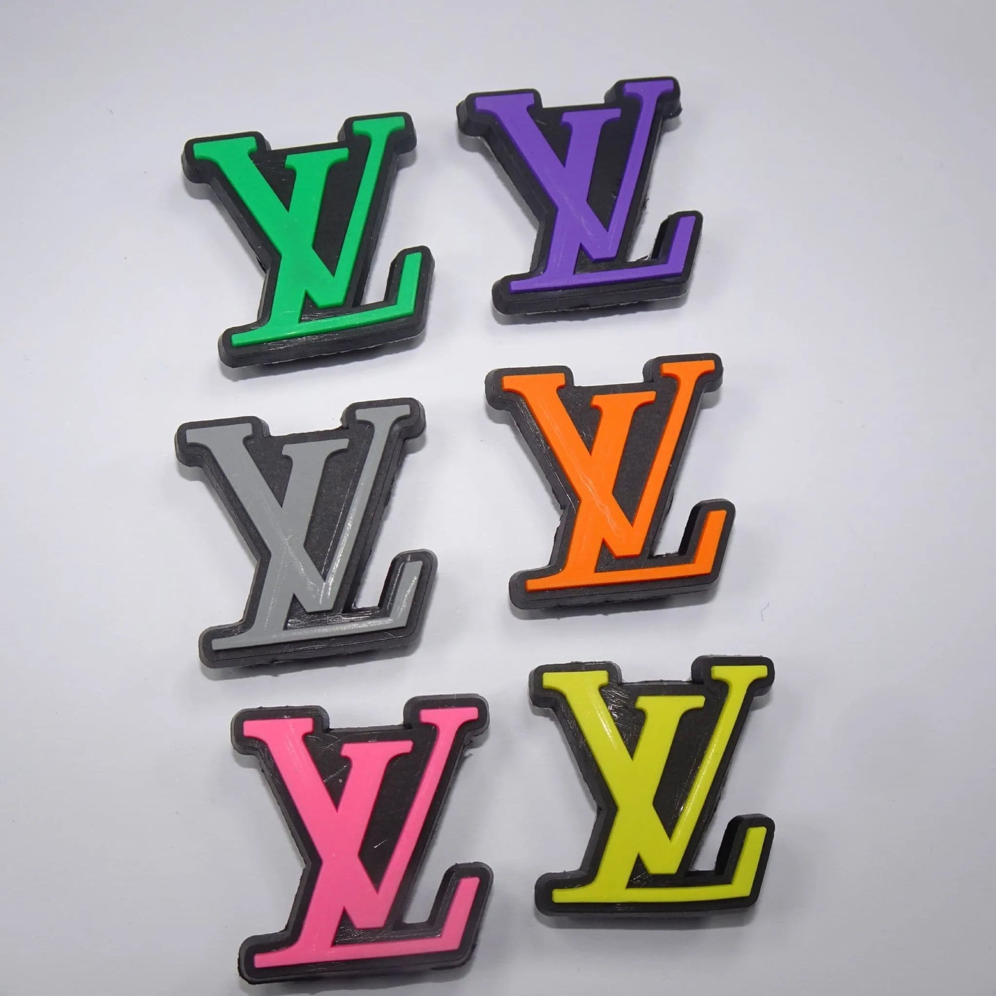 Yl 6 Colours Yl Round Badge Shoe Charm