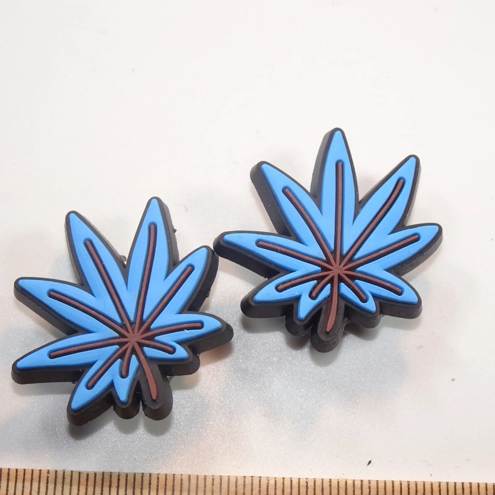 2 Happy leaves blue shoe charm BC