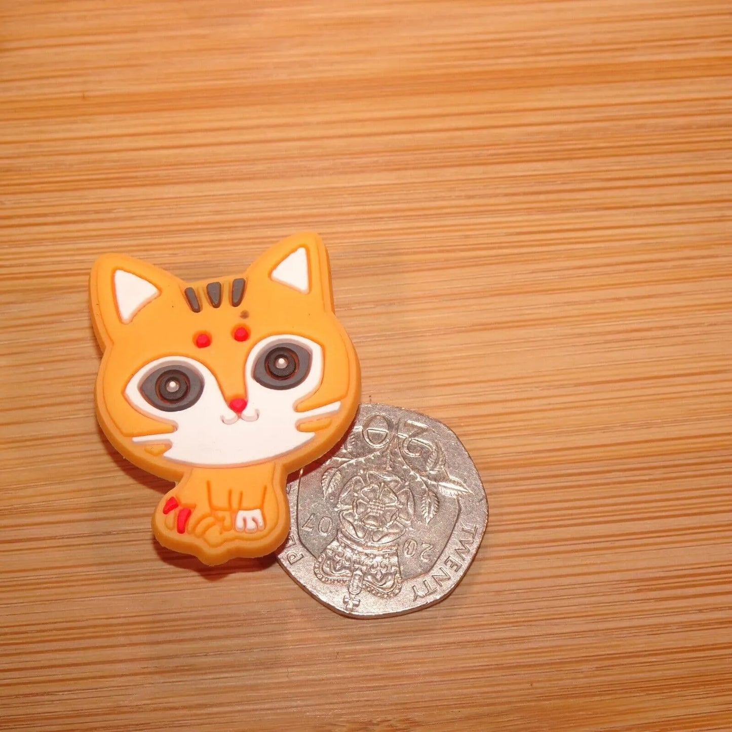 5 Kittens assorted shoe charm BC