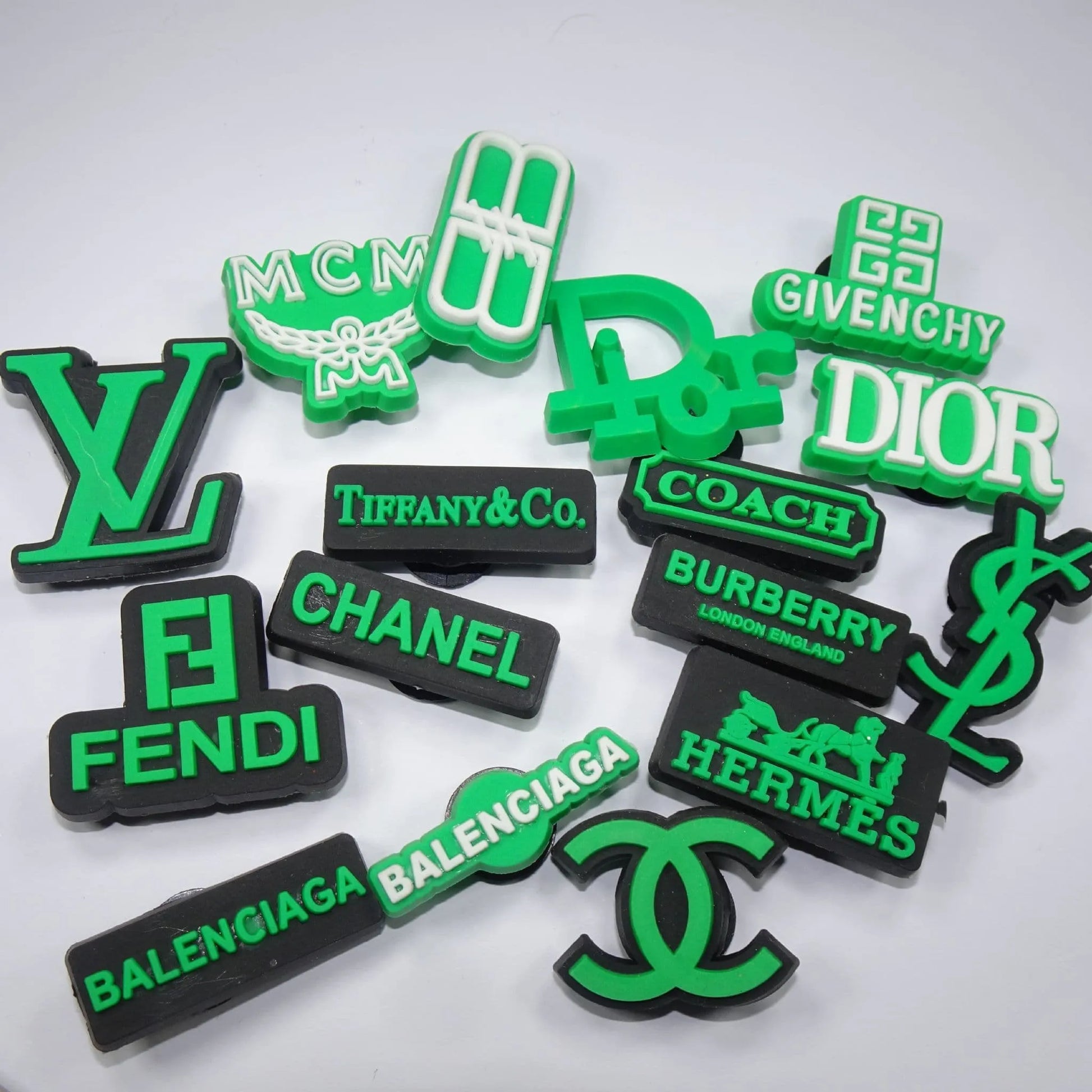16 Assorted Green Brand Logo'S Shoe Charm