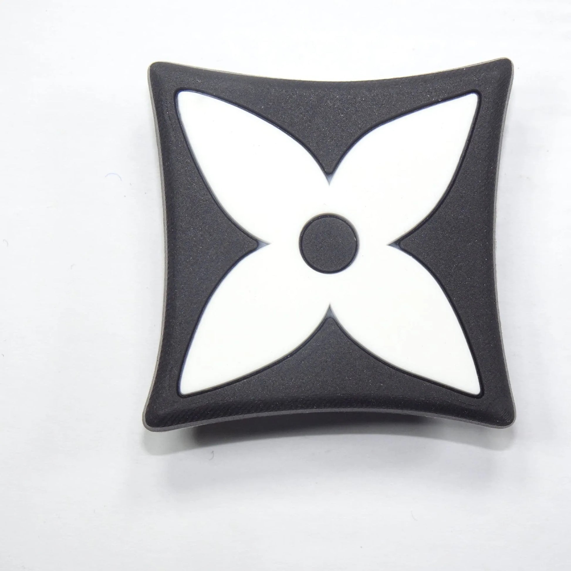 Lv Louis Vuitton French Star Badge Logo White On Black Shoe Charm