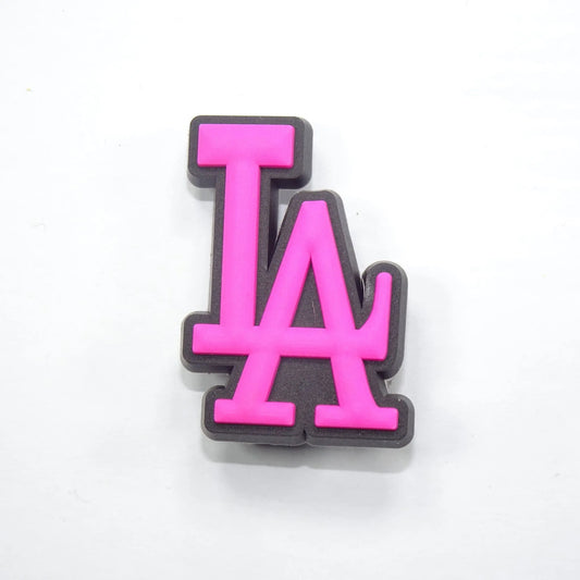 La Stylised Logo Dark Pink On Black Shoe Charm
