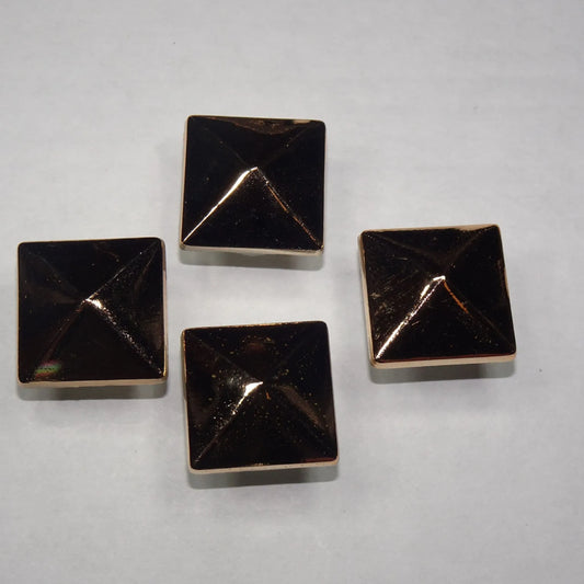 Shoe charms - 4 Pyramid square medium gold