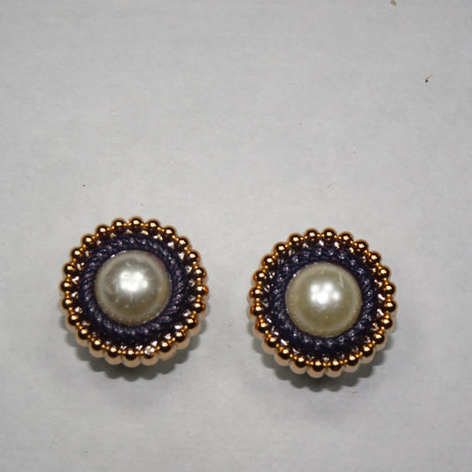 Shoe charms - 2 Embedded clear gems ring surround