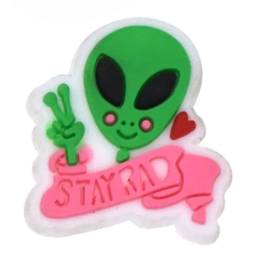 Alien Waving Shoe Charm