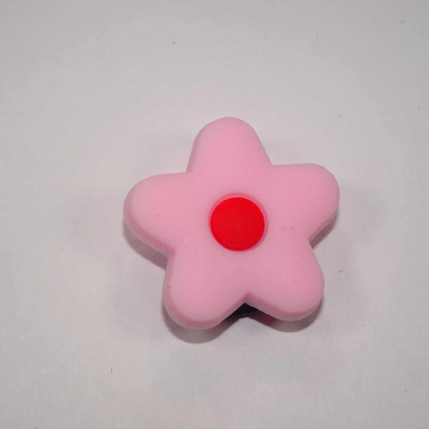 Shoe charm - Pink/red star petals BC