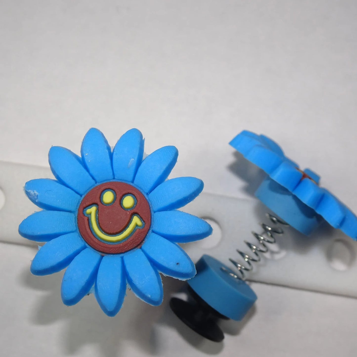 Spring shoe charm - Smiley blue black face flower SP15