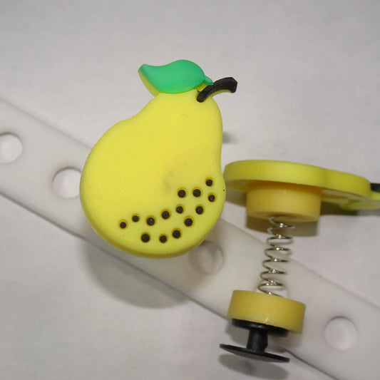 Spring shoe charm - Yellow pear SP24