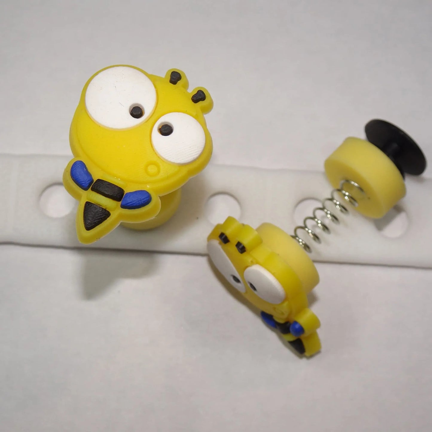 Spring shoe charm - Yellow bumble bee SP34