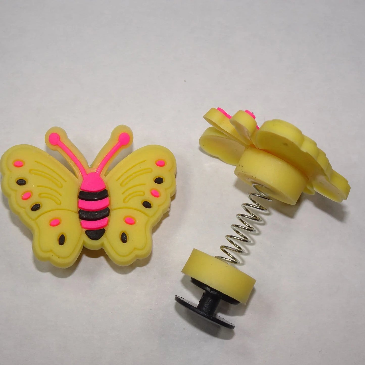 Spring shoe charm - Yellow butterfly SP36